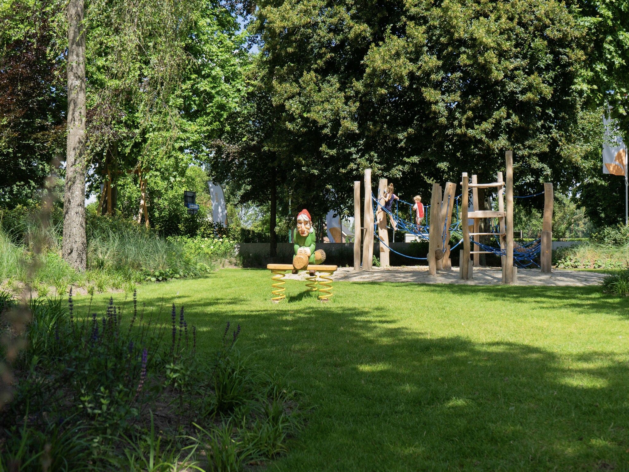 Parkfaciliteiten bij Pavilion l'etage 44 in Kaatsheuvel