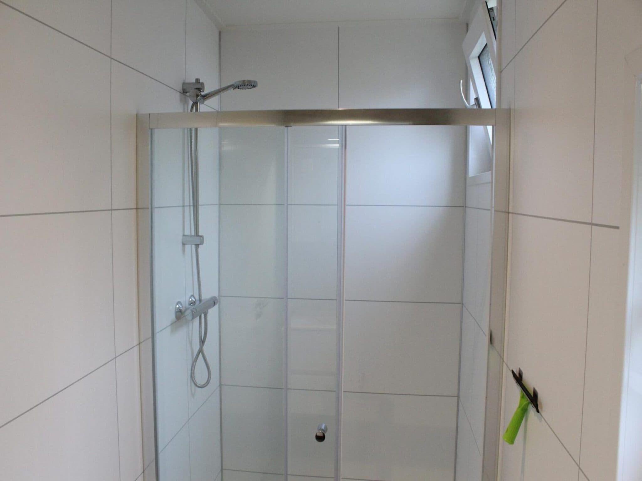 De badkamer van Just Nature 4 in Kaatsheuvel