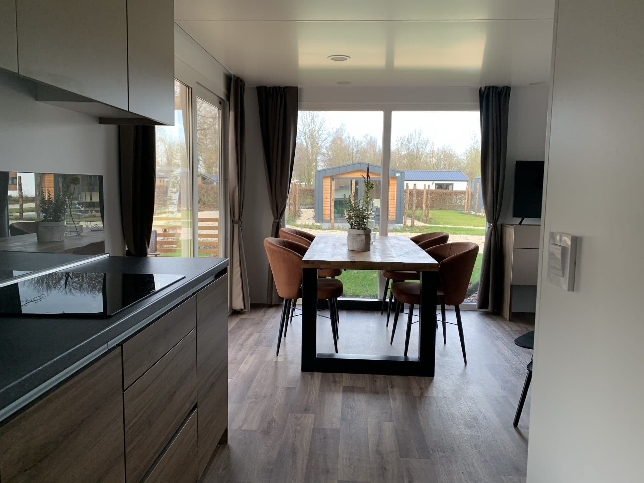 De woonkamer van Cottage 4 in Kaatsheuvel