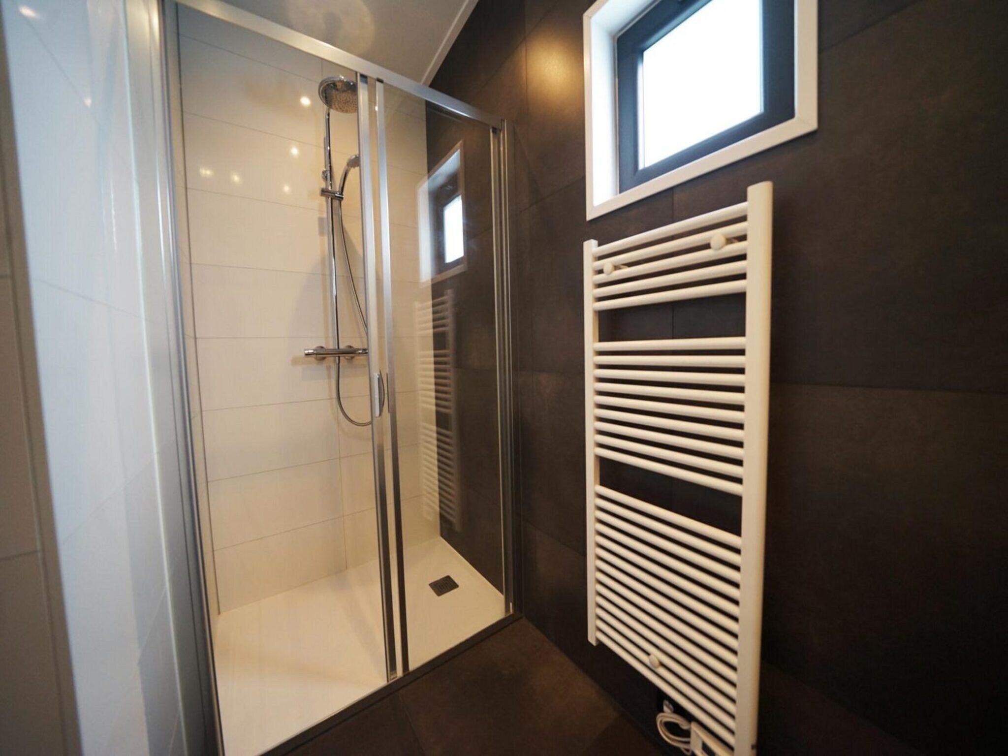 De badkamer van Just Nature 6 in Kaatsheuvel