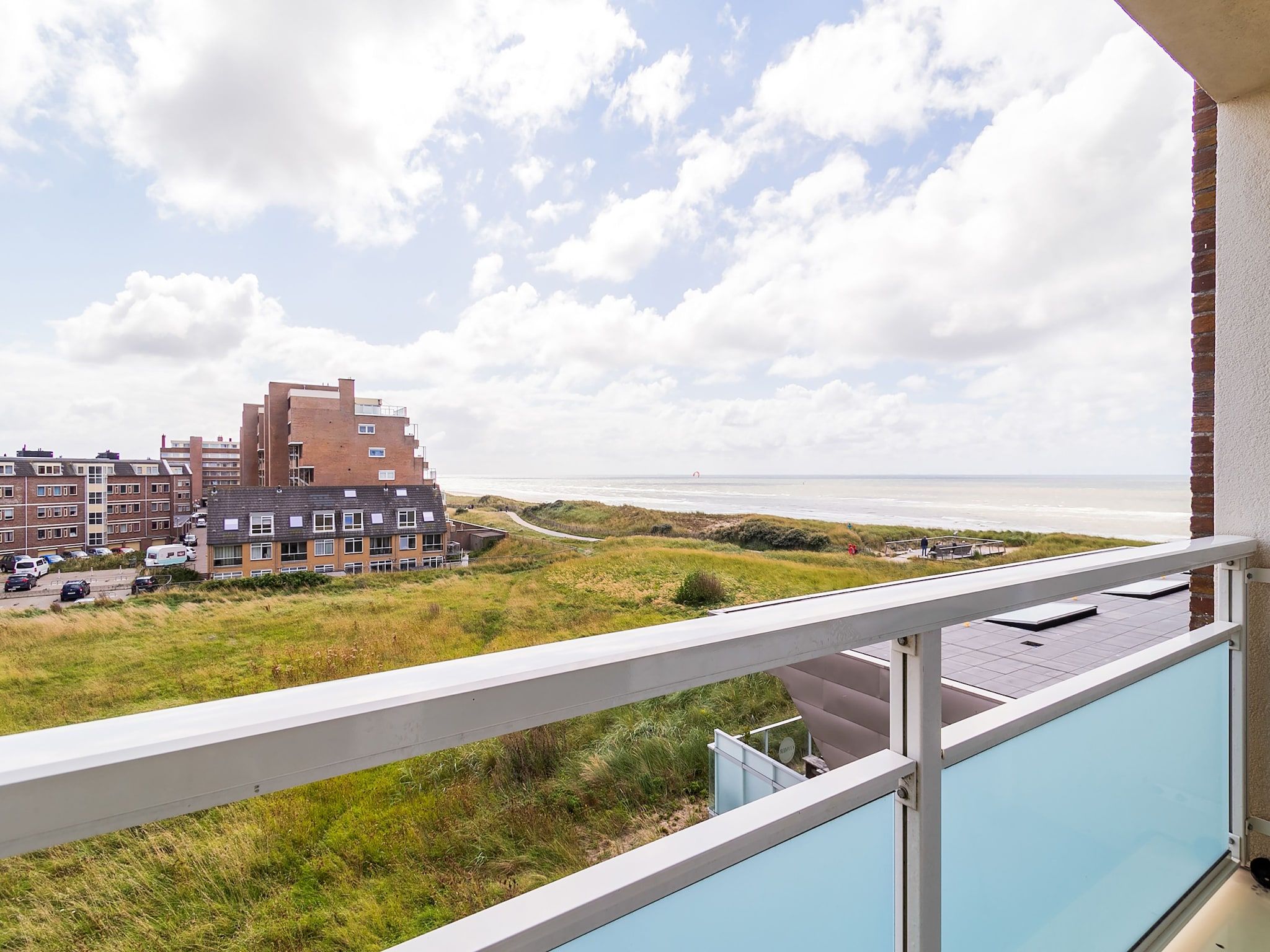 Het uitzicht vanaf Vitamine Zee in Egmond aan Zee