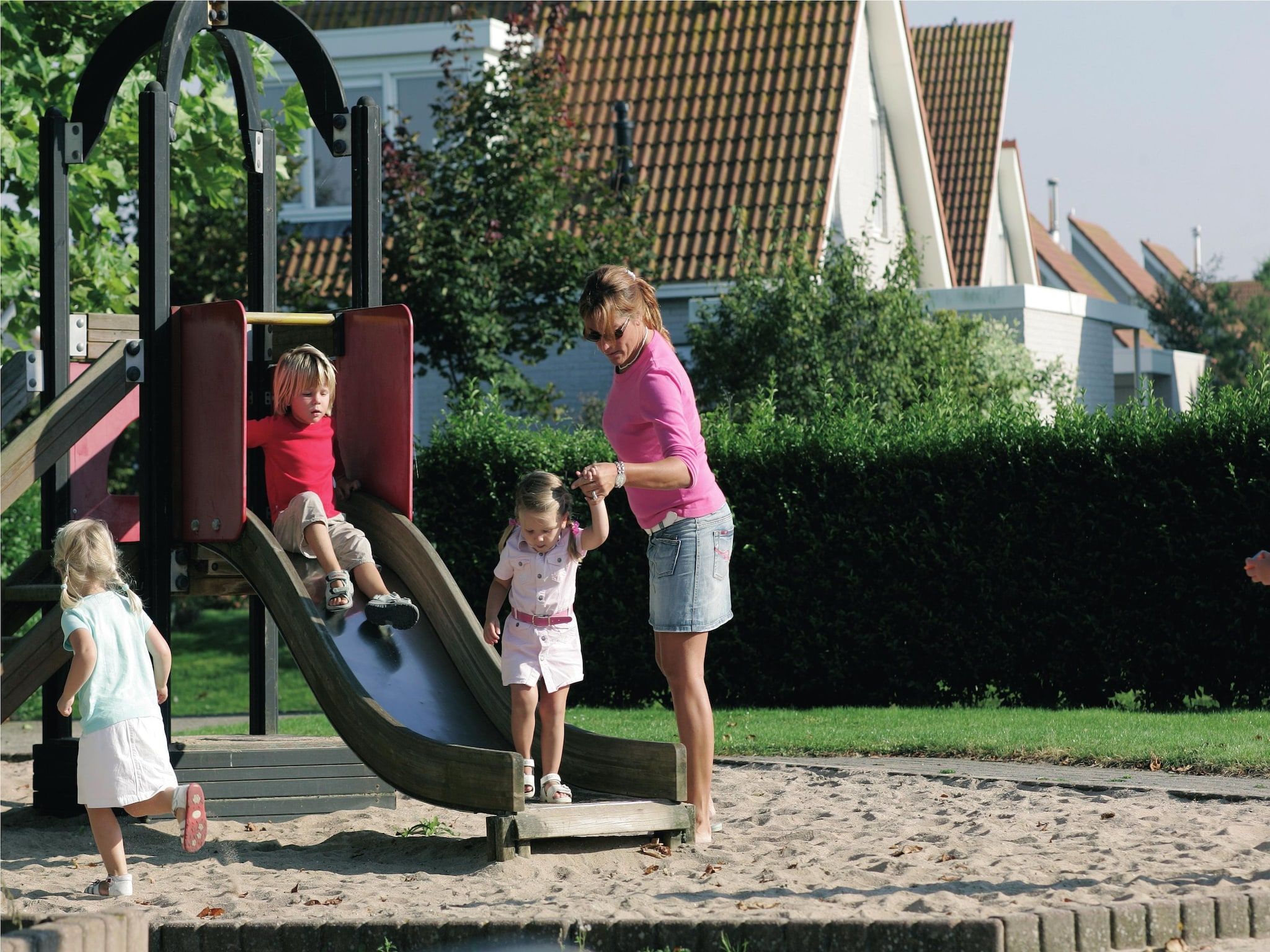 De tuin van Vakantiepark Zeeland Village 2 in Scharendijke