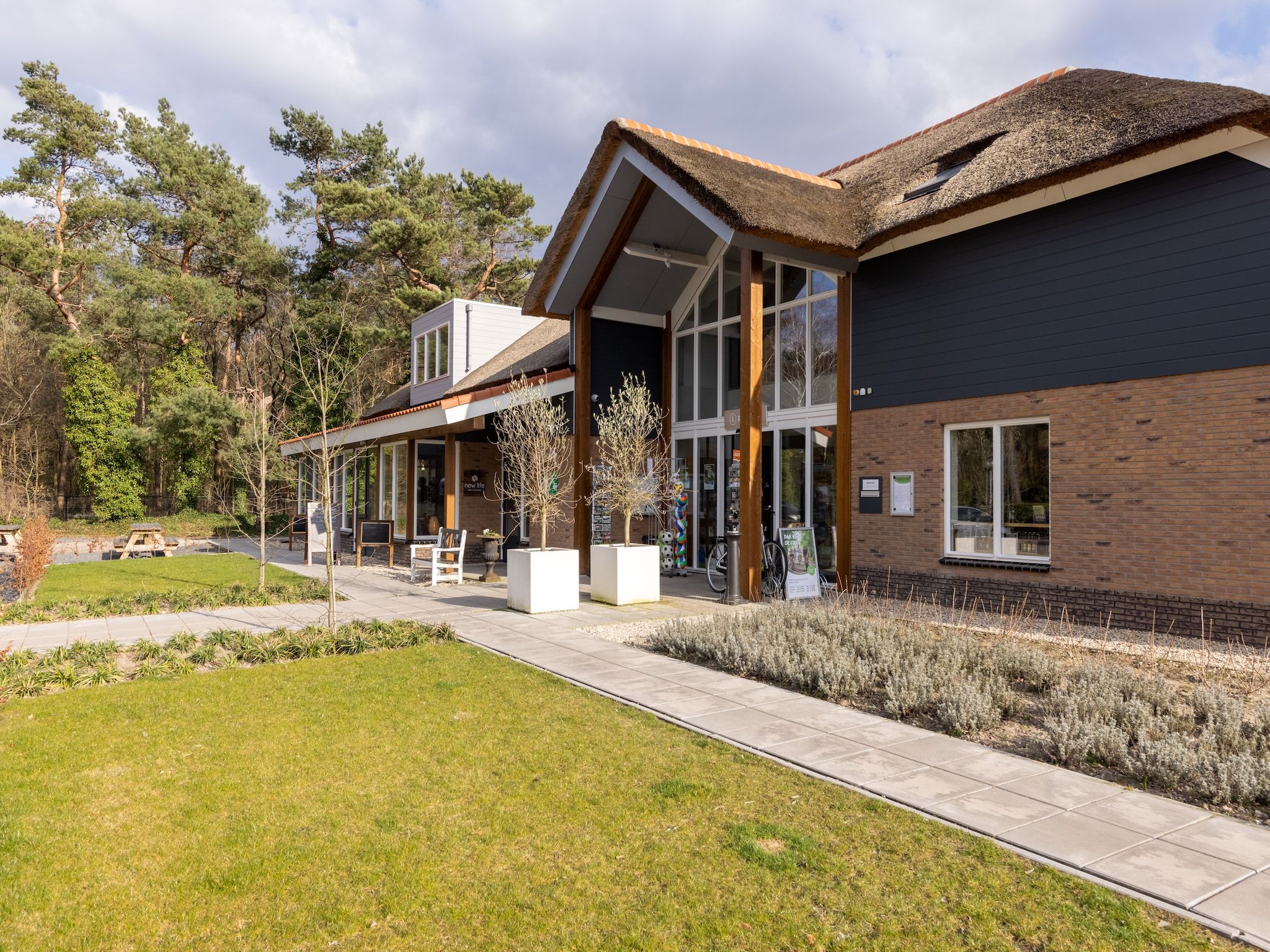 Parkfaciliteiten bij De Veluwse Hoevegaerde 2 in Putten