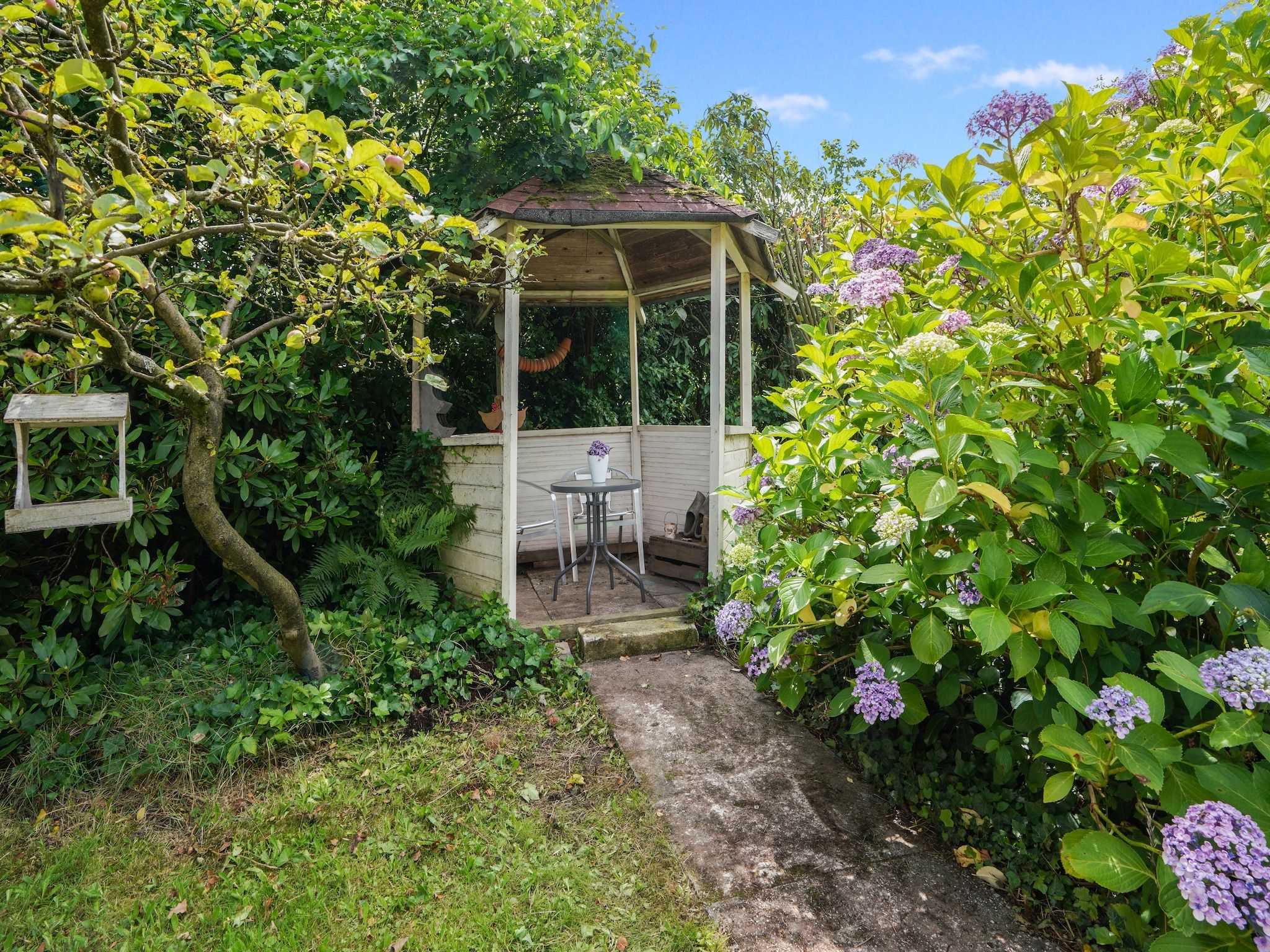 De tuin van Casa Acacia in Landgraaf