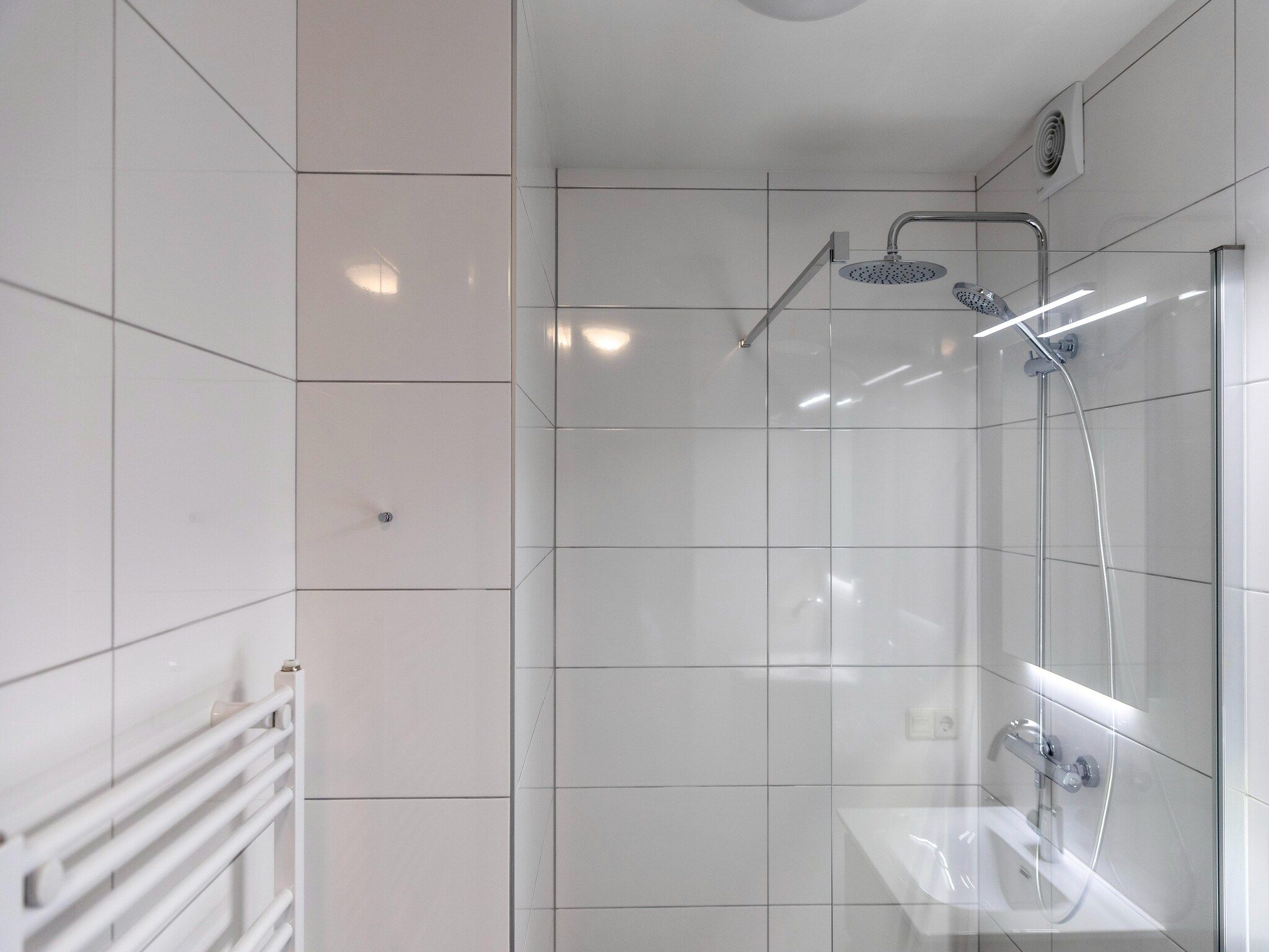 De badkamer van Vakantie bij Meeussen - Schuttersoord 2 in Mook