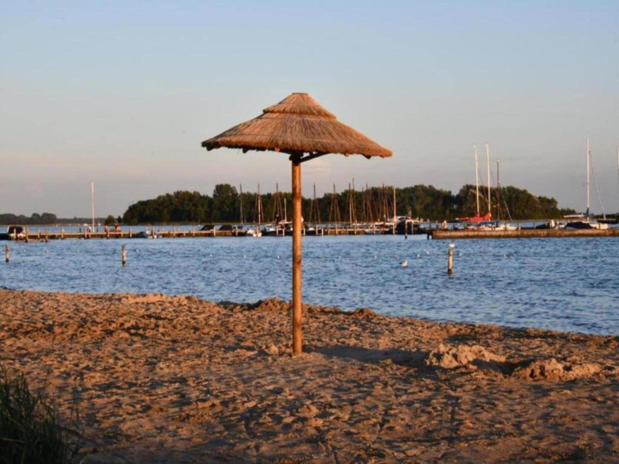 Vakantiepark Beach Resort 23 in Kamperland - Foto 37 van 40