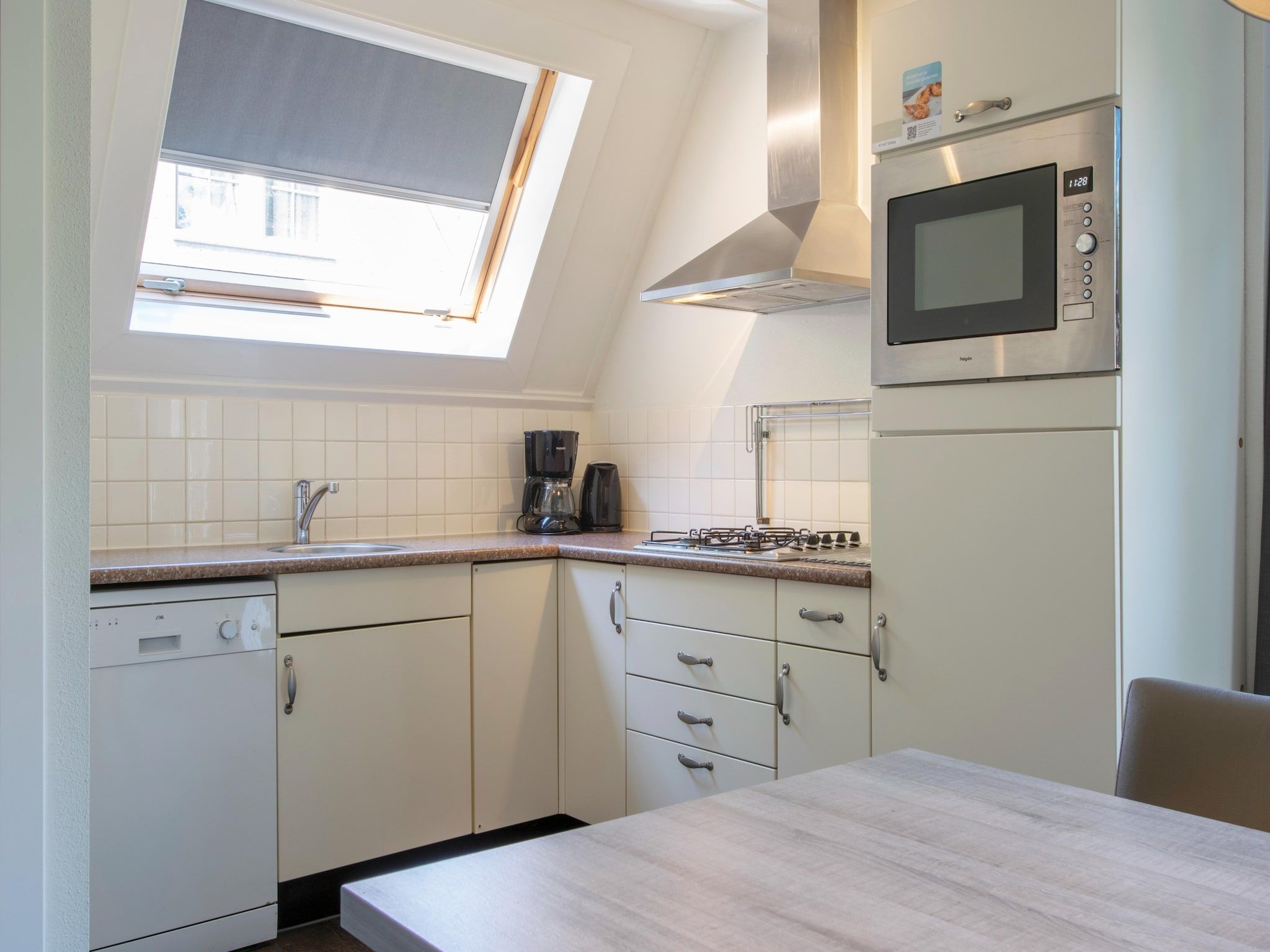 De keuken van Vakantiepark de Katjeskelder 16 in Oosterhout