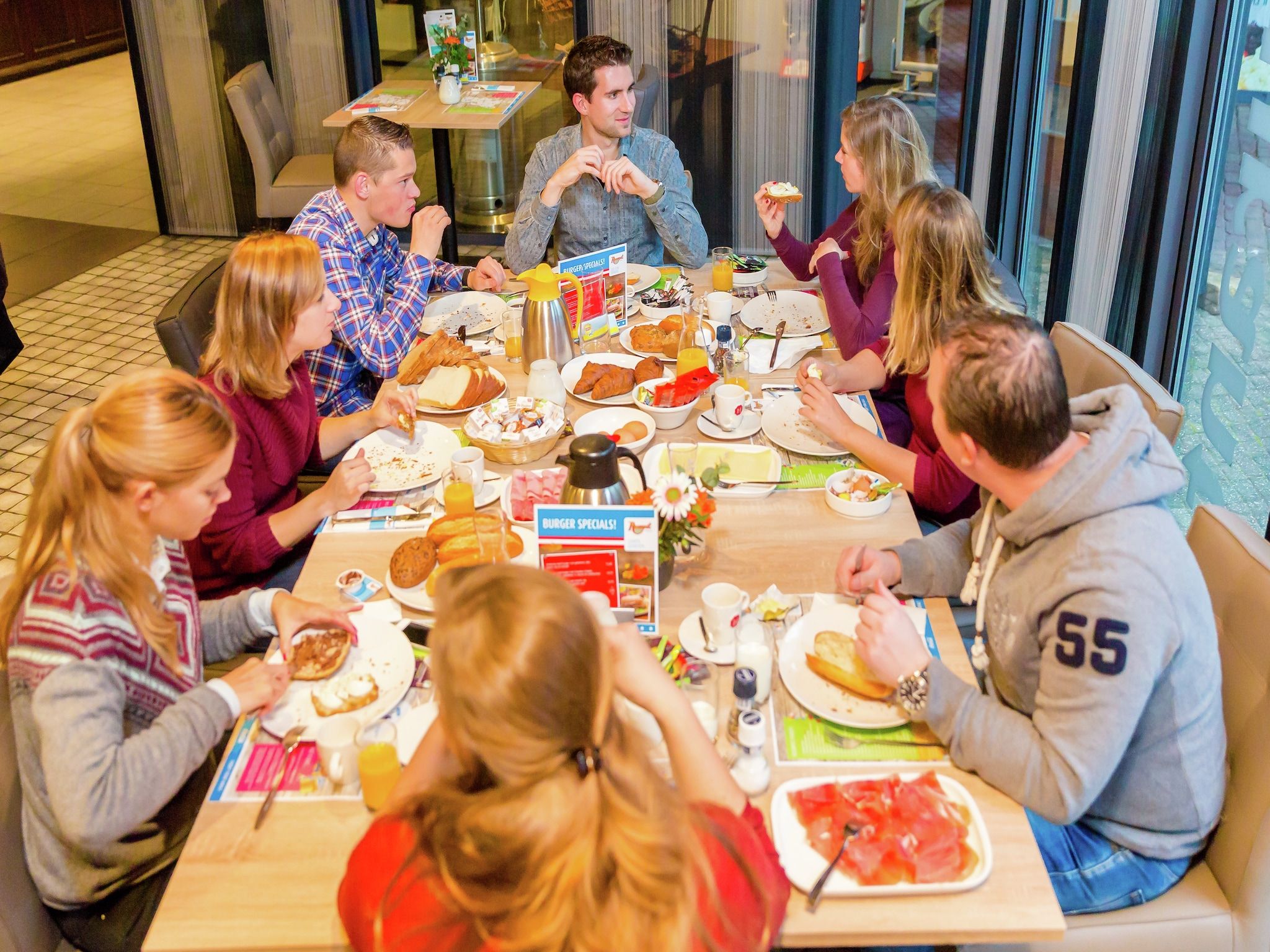Parkfaciliteiten bij Vakantiepark de Katjeskelder 17 in Oosterhout
