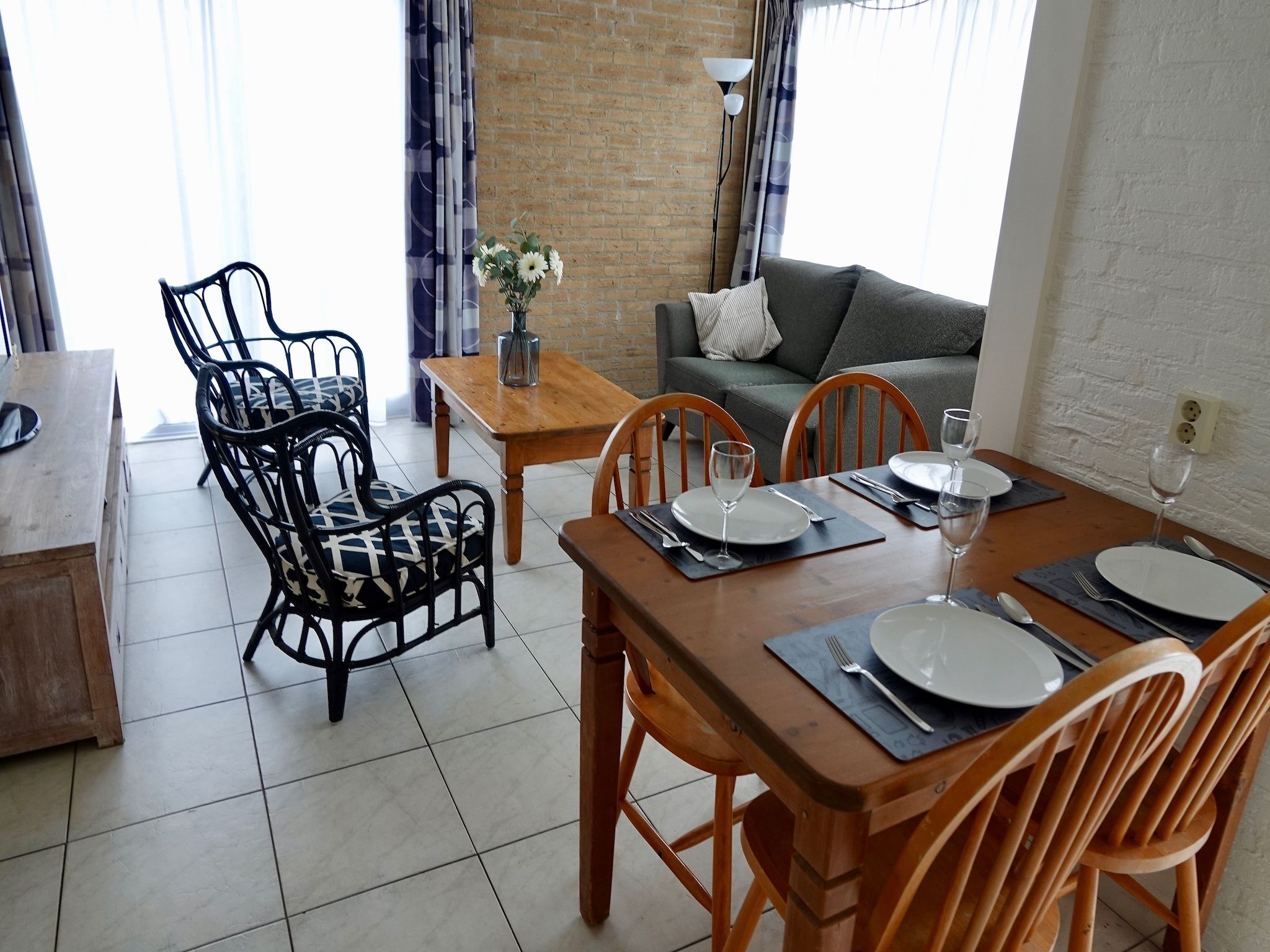 De woonkamer van Calm Breeze in Noordwijkerhout