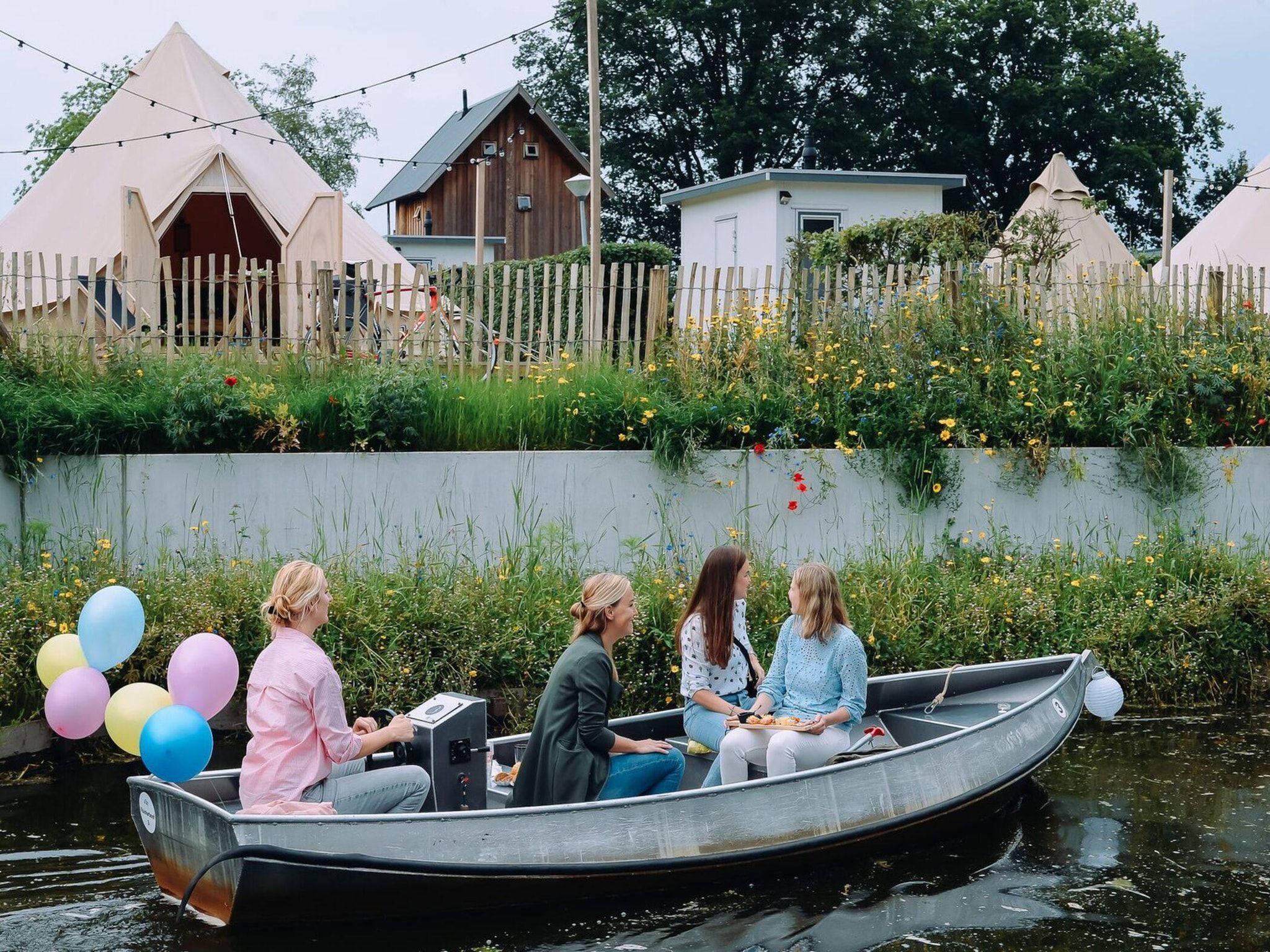 Voorzieningen bij Vakantiepark Mölke 33 in Zuna