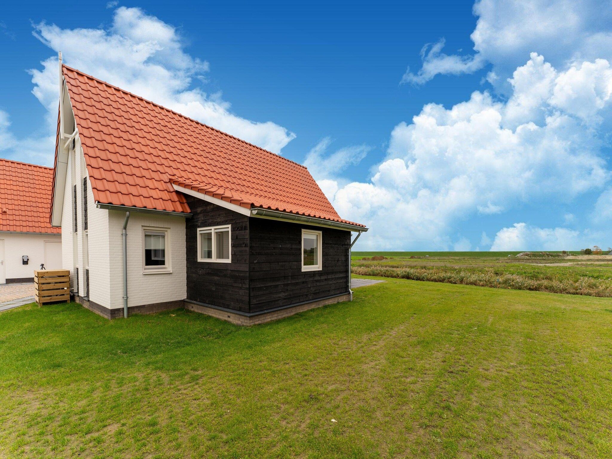 De buitenkant van De Albatros Huis Nr 49 in Scherpenisse