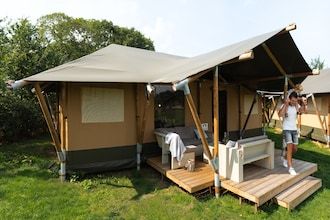 Safaritent in de Natuur met Privé Sanitair in Voorthuizen