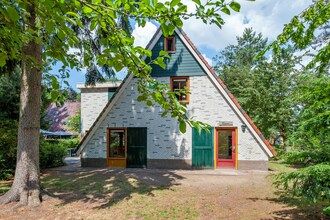 Villa bij Breda en Biesbosch Park in Oosterhout