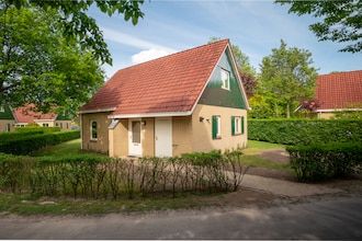 Vakantiehuis met afwasmachine, 18 km. van Tilburg in Diessen-Baarschot