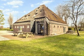 Balkenhoeve boerderij voor 22 personen in Schagen