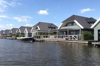 Villa 78 in Villapark Sneekermeer in Offingawier