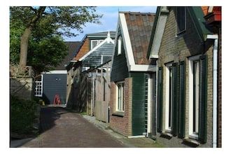 Vakantiehuis in Stavoren met zwembad in Stavoren