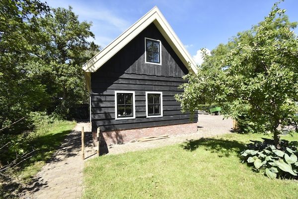 Buitenkant - Huisdiervriendelijk appartement, Sint Maartensbrug in Sint Maartensbrug (1)