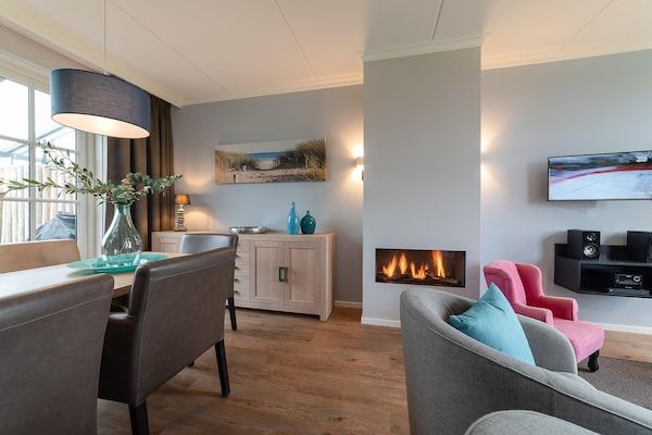 Woonkamer - Vakantiehuis bij Zeeuwse stranden in Colijnsplaat (5)