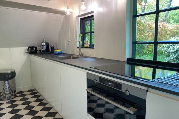 Keuken - Vakantiehuis in Bergen bij het Strand in Bergen (3)