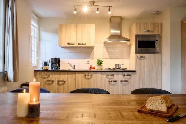 Keuken - Villa in Nederland met ruime tuin in Voorthuizen (3)
