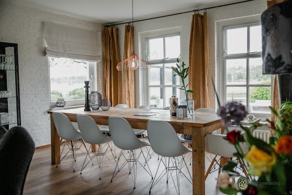 Eetkamer - Boshuisje in de Buurt van het Leenderbos in Leende (3)