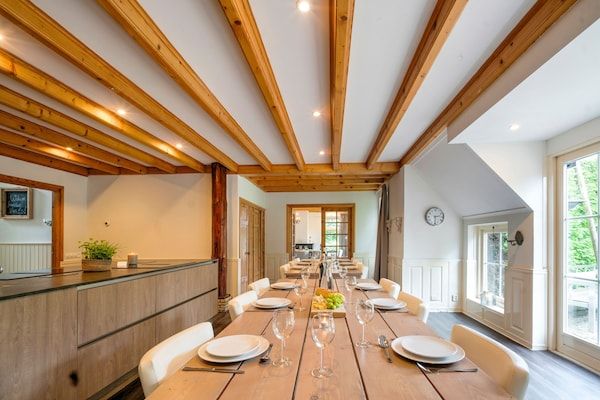 Eetkamer - Ruime boerderij met sauna en hottub in Noardburgum (4)