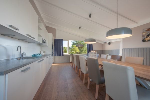 Keuken - Villa in Nederland bij Roompot Strand in Kamperland (4)