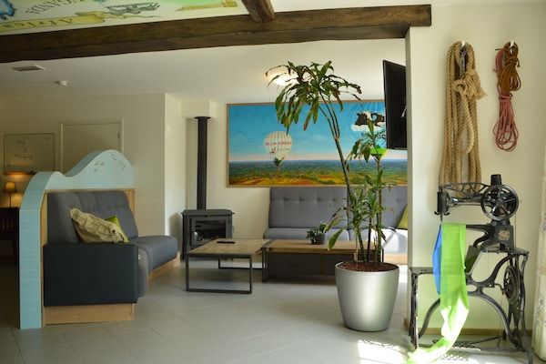 Woonkamer - Vakantiehuis in Haaren bij De Efteling in Haaren (2)