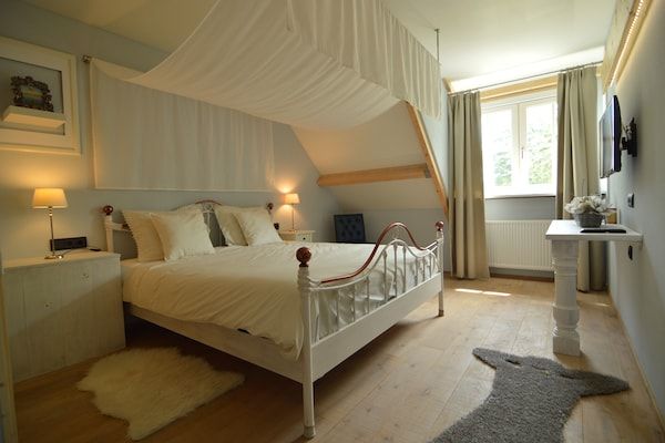 Slaapkamer - Vakantiehuis in Haaren bij De Efteling in Haaren (5)
