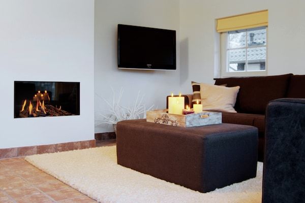 Woonkamer - Moderne ontsnapping op het platteland in Hellendoorn (2)