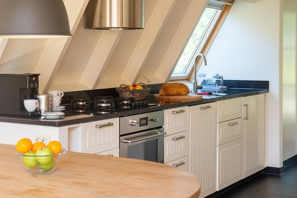 Keuken - Villa Retreat met Huisdieren in Hellendoorn (3)