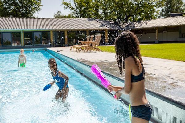 Park - Spa Villa bij het Sallandse Bos in Hellendoorn (5)