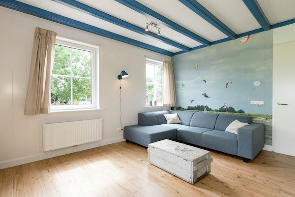 Woonkamer - Levendige cottage in Schellinkhout bij het meer in Schellinkhout (5)