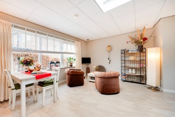 Woonkamer - Appartement in Bergen bij Schoorl Duinen in Bergen (2)