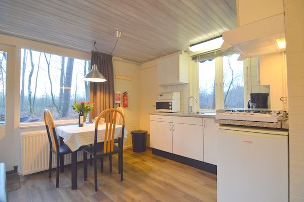 Eetkamer - Vakantiehuis in Stramproy met tuin in Stramproy (3)