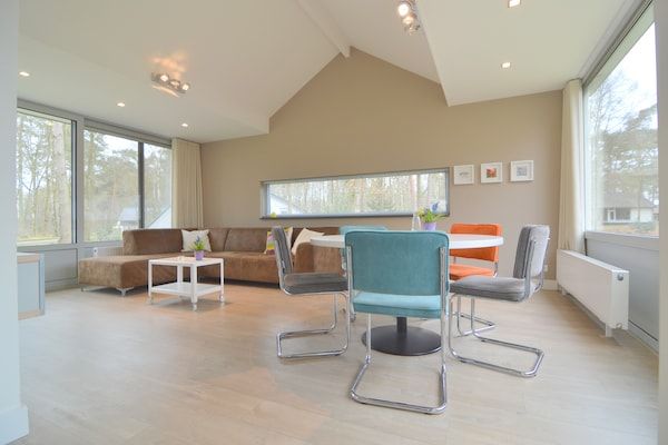 Eetkamer - Vakantiehuis in Stramproy bij Bos in Stramproy (3)