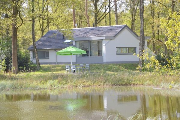Buitenkant - Vakantiehuis in Stramproy bij Bos in Stramproy (5)