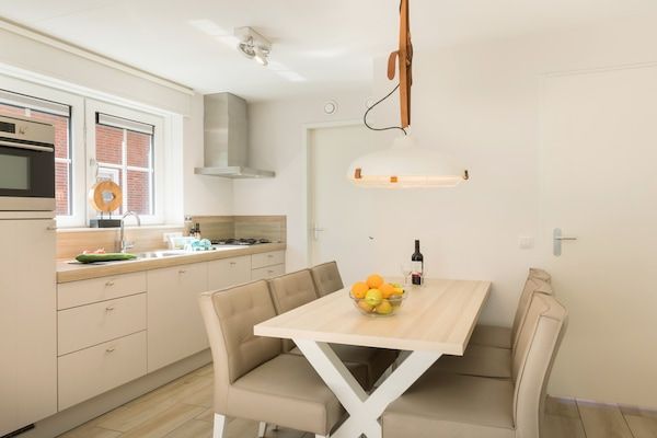 Eetkamer - Villa in Dishoek bij Noordzee Strand in Koudekerke (3)