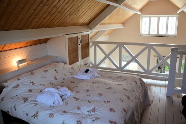 Slaapkamer - Vakantiehuis in Noordwijk bij Strand in Noordwijk (4)