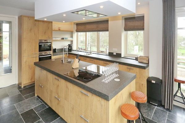 Keuken - Vakantiehuis met bubbelbad in Noordwijk in Noordwijk (5)