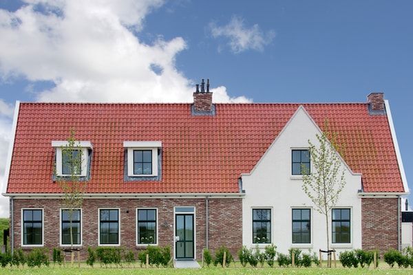 Buitenkant - Villa in Colijnsplaat met Privézwembad in Colijnsplaat (1)