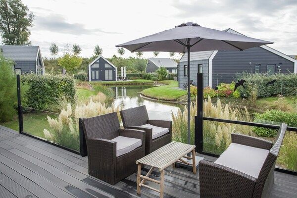 Tuin - Chalet in Kattendijke bij Oosterschelde in Kattendijke (4)