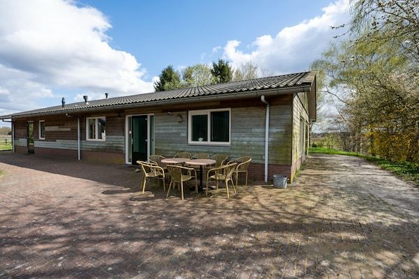 Buitenkant - Vakantiehuis Schoonoord bij Kibbelkoele in Kibbelveen (1)
