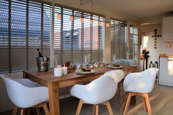 Eetkamer - Vakantiehuis Noordwijk bij Strand in Noordwijkerhout (1)