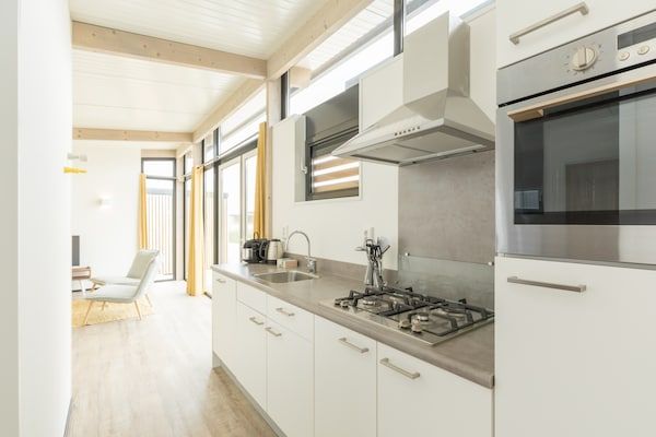 Keuken - Chic Sea Lodge vlakbij het strand in Hollum (2)