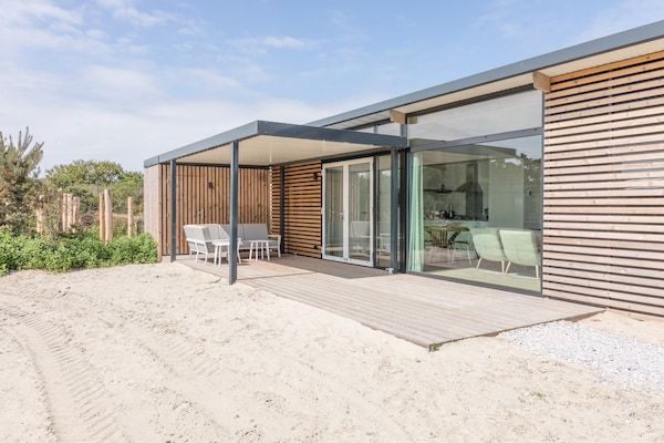 Buitenkant - Ameland Retreat met Veranda in Hollum (5)
