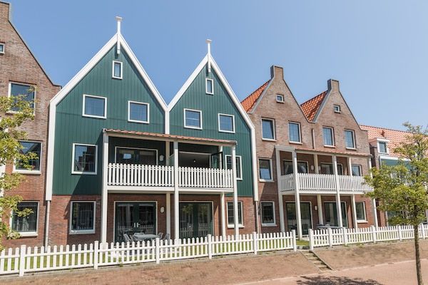 Buitenkant - Huis in Volendam bij de Marina in Volendam (1)