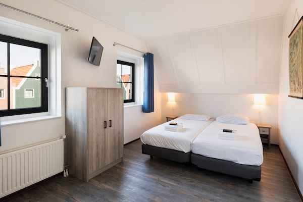 Slaapkamer - Huis in Volendam bij de Marina in Volendam (4)