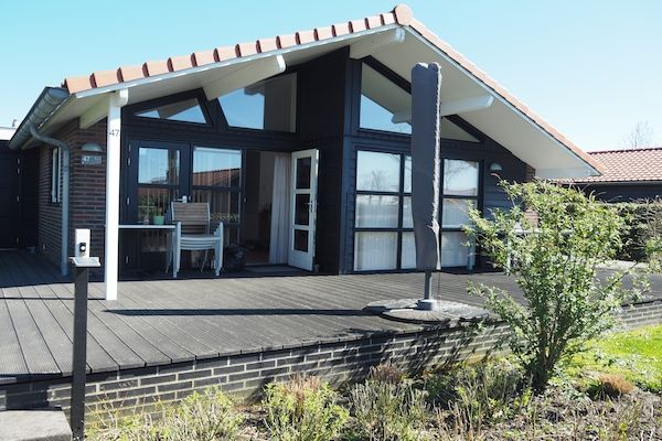 Buitenkant - Vakantiehuis in Kattendijke bij Oosterschelde in Kattendijke (1)